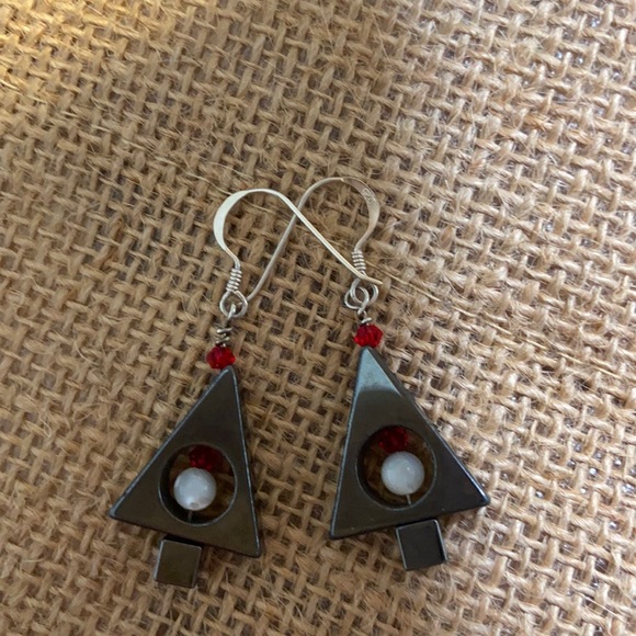 Christmas tree earrings 🎄🎁🆕🆒 - Picture 1 of 3